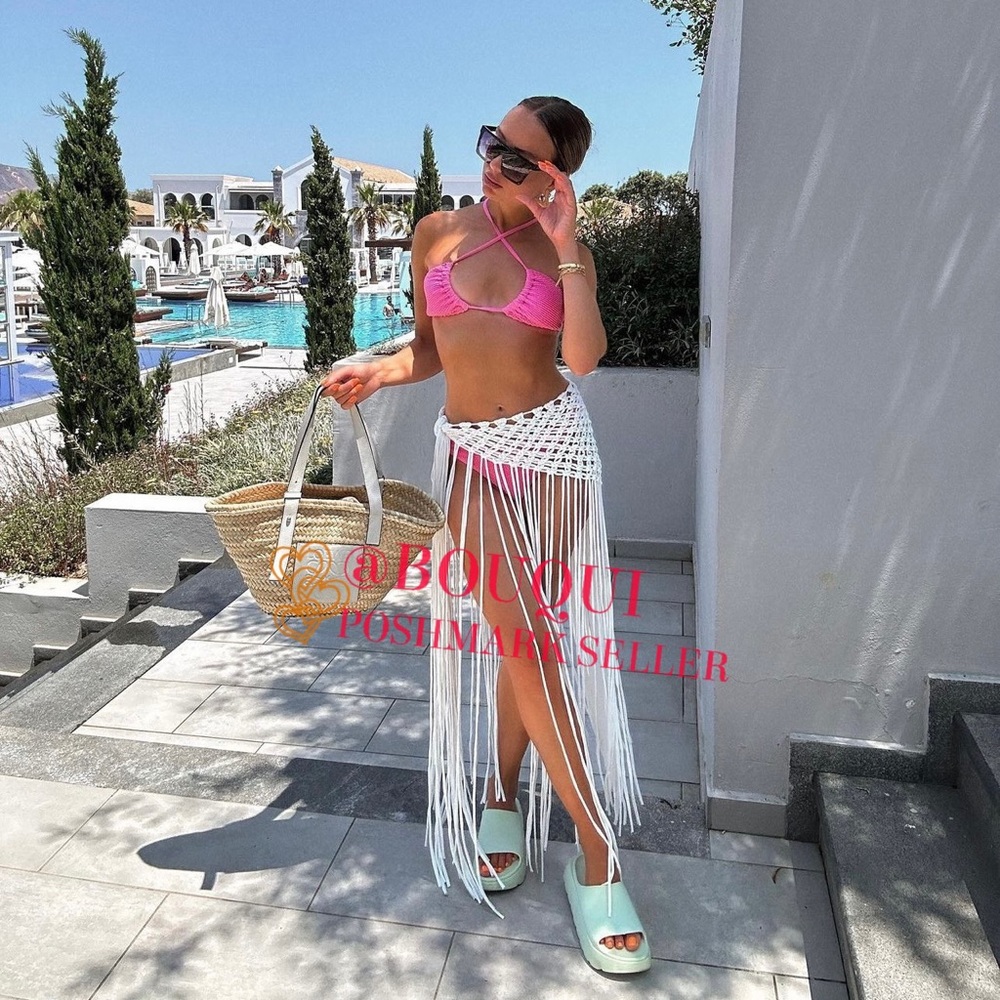 BLOGGERS FAV ZARA CROCHETED PAREO FRINGE SKIRT - Picture 7 of 14